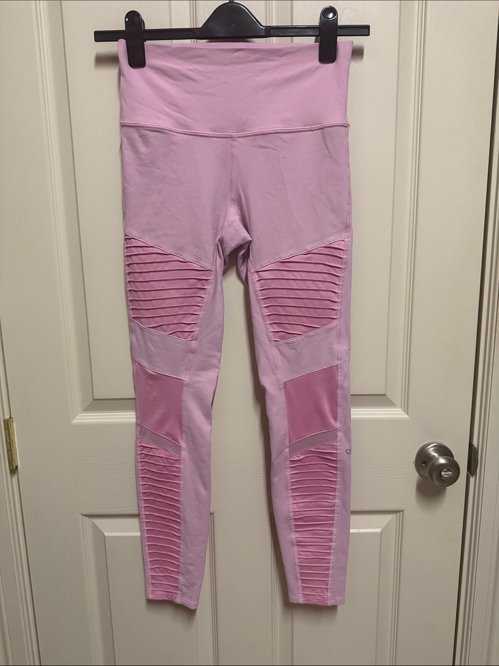 ALO Yoga Pink Ribbed Moto Leggings